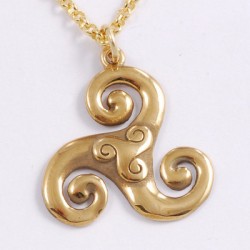 Two triscele Bronzen hanger